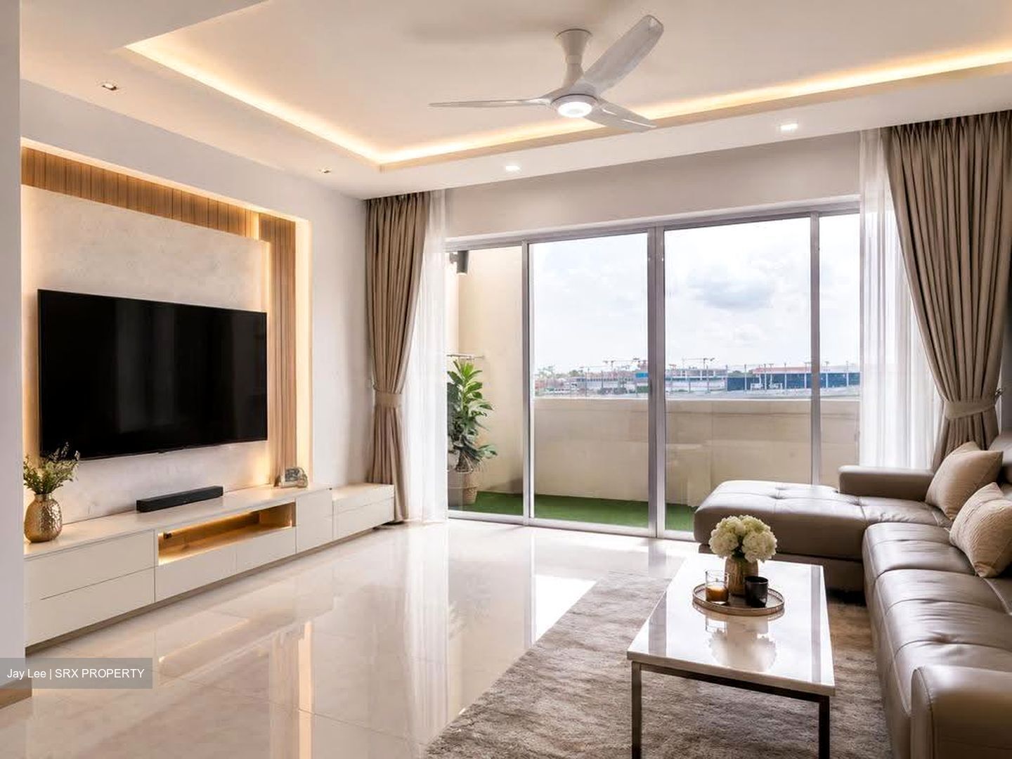 Blk 559 Jurong West Street 42 (Jurong West), HDB Executive #608010141